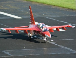 Freewing Yak-130 Red 90mm EDF Jet 6S Inrunner PNP Version